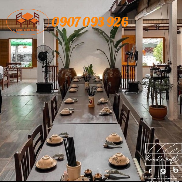 Bàn ăn theo phong cách đương đại