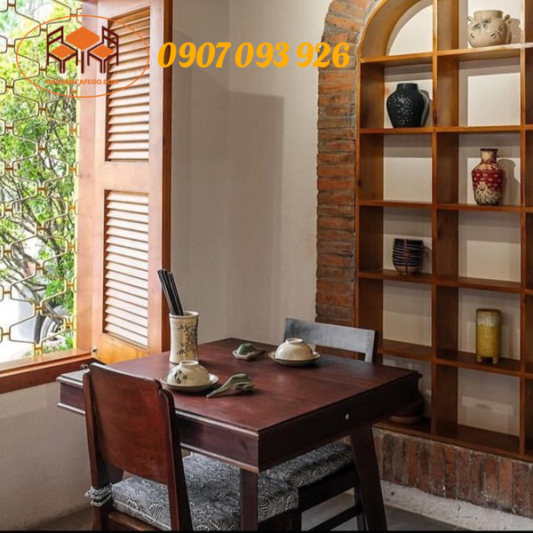 Chọn bàn ăn theo đối tượng khách hàng