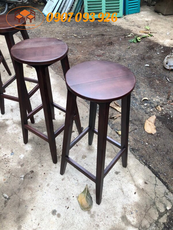 Ghế gỗ hình tròn