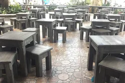 Nhà sản xuất cung cấp bàn ghế gỗ cafe mini đẹp chất