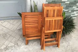 Nên hay không nên mua bàn ghế gỗ cafe mini giá rẻ?