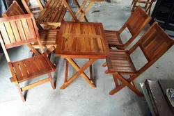 Mua bàn ghế quán nhậu tại TPHCM nơi nào uy tín?