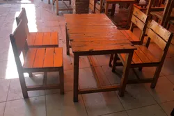 Bàn ghế quán nhậu bằng gỗ: Sản phẩm tuyệt hảo không thể bỏ qua