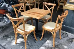 Mẹo chọn bàn ghế gỗ quán ăn cho người mới kinh doanh
