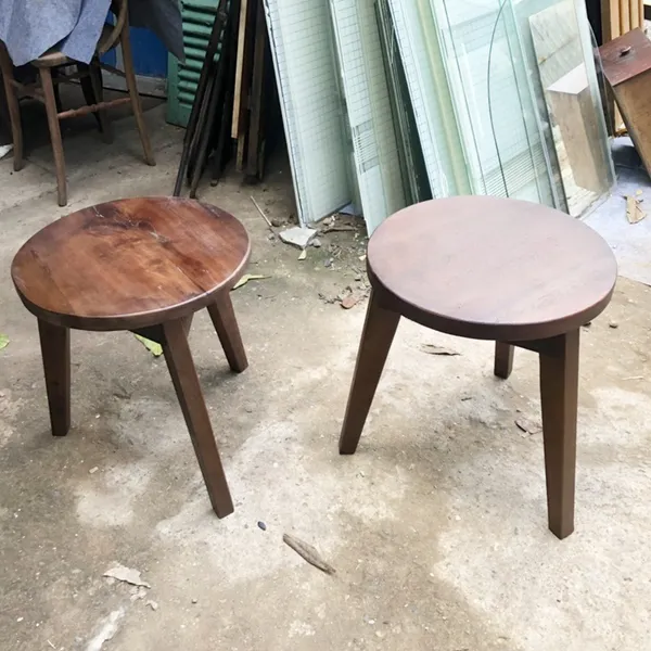 Bàn cafe gỗ tròn cao 45cm đường kính 40cm