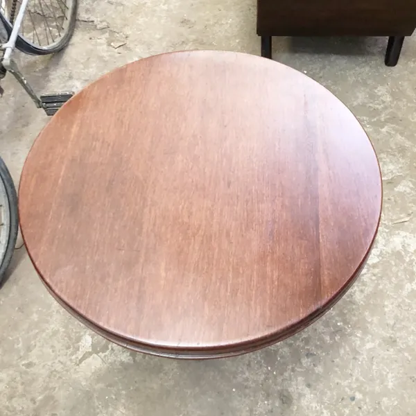 Bàn cafe gỗ tròn cao 45cm đường kính 60cm