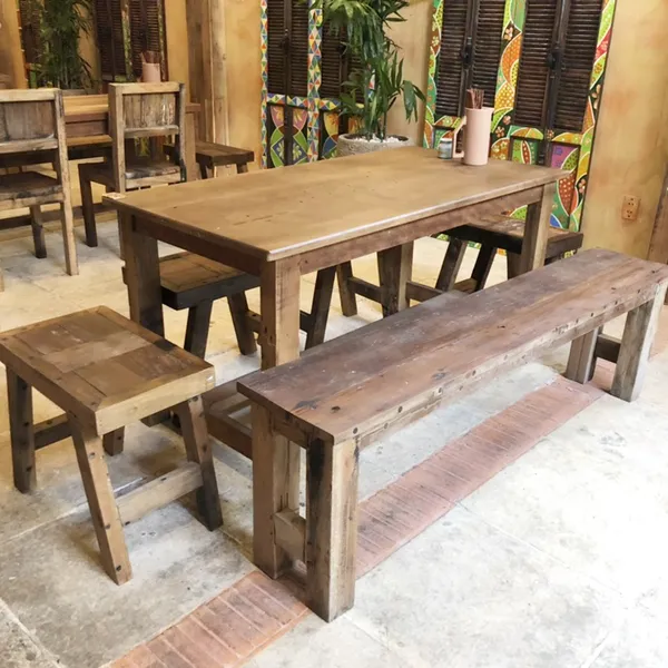 Ghế băng gỗ dài - Sự lựa chọn hoàn hảo cho không gian ngồi chung