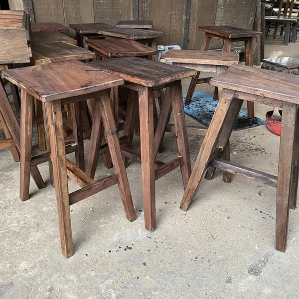 Ghế đôn gỗ chữ A