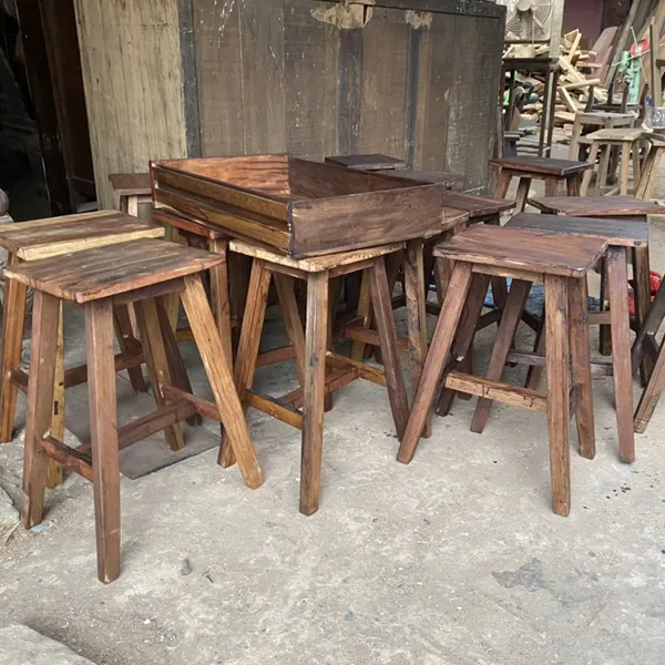 Ghế đôn gỗ chữ A