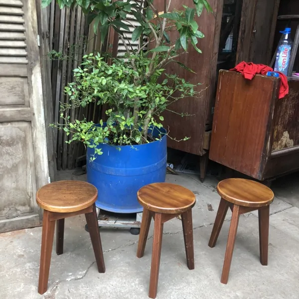 Ghế đôn gỗ mặt tròn
