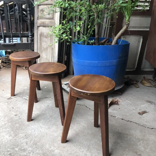 Ghế đôn gỗ mặt tròn