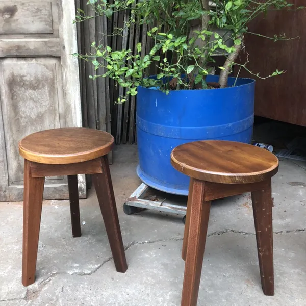 Ghế đôn gỗ mặt tròn
