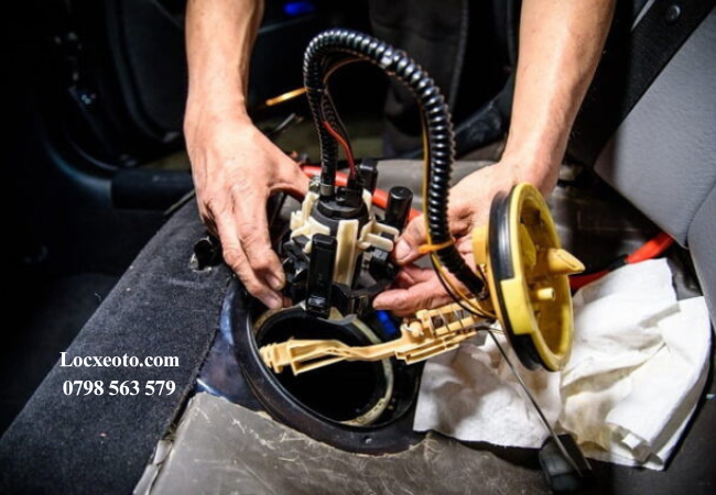 Chi phí thay lọc xăng thường 500- 1 triệu đồng Chi phí thay lọc xăng thường 500- 1 triệu đồng