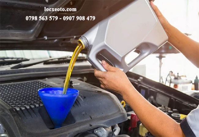 kết hợp vừa thay dầu và thay lọc nhớt tiết kiệm chi phí kết hợp vừa thay dầu và thay lọc nhớt tiết kiệm chi phí
