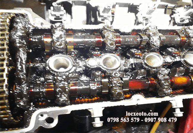 các tạp chất nếu không có lọc dầu sẽ làm bẩn cả động cơ các tạp chất nếu không có lọc dầu sẽ làm bẩn cả động cơ