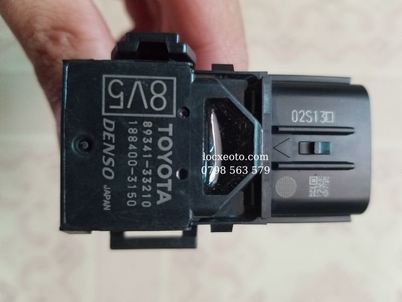 Cảm biến báo lùi  xe Toyota Camry Land Cruiser lexus Cảm biến báo lùi  xe Toyota Camry Land Cruiser lexus