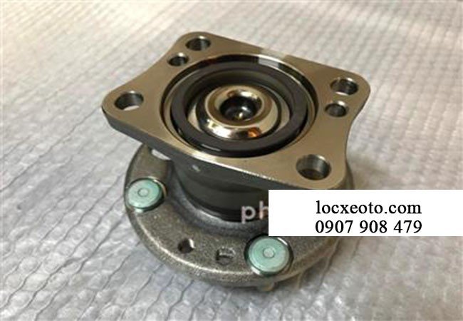 Moay ơ sau xe ô tô mazda 2 Moay ơ sau xe ô tô mazda 2