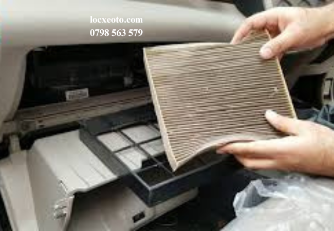 Nếu lọc gió chưa quá bẩn hoặc chưa đến thời gian thay, các bác có thể vệ sinh định kỳ Nếu lọc gió chưa quá bẩn hoặc chưa đến thời gian thay, các bác có thể vệ sinh định kỳ