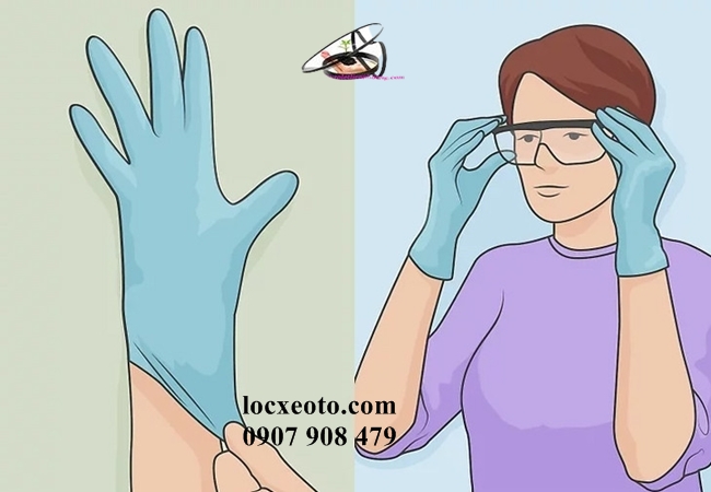 đeo găng tay và mắt kính bảo hộ bảo vệ bản thân đeo găng tay và mắt kính bảo hộ bảo vệ bản thân