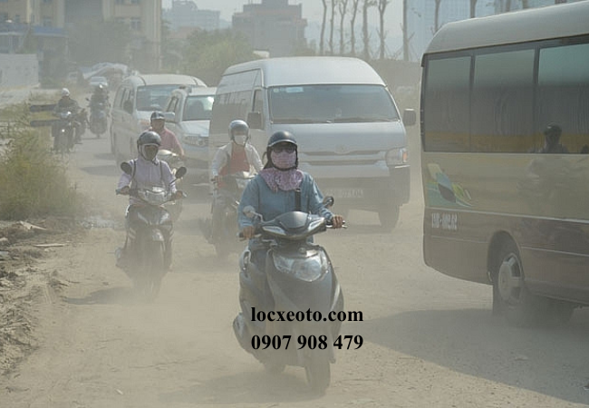 tuỳ vào điều kiện môi trường nơi lưu thông di chuyển mà bộ lọc gió trên xe có thể thay sớm hơn dự kiến tuỳ vào điều kiện môi trường nơi lưu thông di chuyển mà bộ lọc gió trên xe có thể thay sớm hơn dự kiến