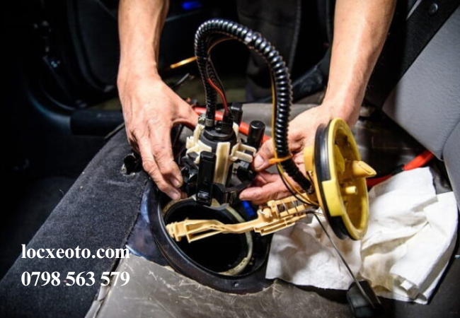 Nên kiểm tra, thay thế bộ lọc xăng ô tô đúng định kì nhà sản xuất khuyến nghị Nên kiểm tra, thay thế bộ lọc xăng ô tô đúng định kì nhà sản xuất khuyến nghị