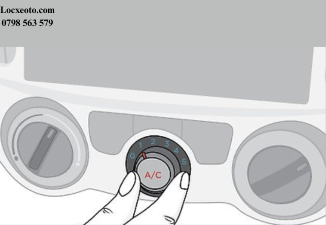 Lọc gió bị bám bụi, tắc nghẽn khiến luồng gió lưu thông bị hạn chế Lọc gió bị bám bụi, tắc nghẽn khiến luồng gió lưu thông bị hạn chế