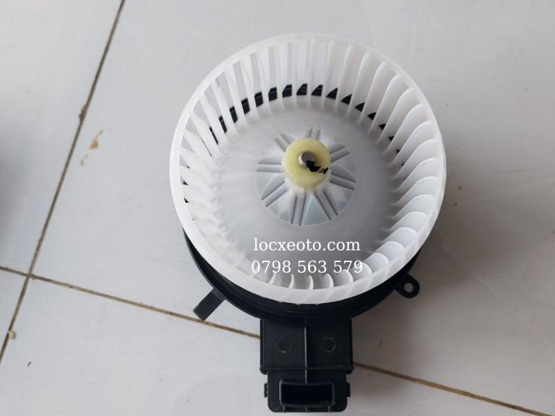 Mô tơ quạt gió máy lạnh trước xe mitsubishi xpander Mô tơ quạt gió máy lạnh trước xe mitsubishi xpander