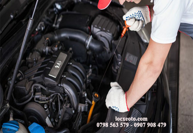 việc bảo trì và thay lọc nhớt định kỳ tăng giá trị của xe việc bảo trì và thay lọc nhớt định kỳ tăng giá trị của xe