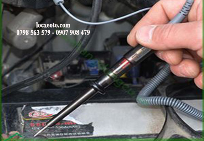 phải đảm bảo xe không còn nguồn điện khi thực hiện tháo lọc gió ranger phải đảm bảo xe không còn nguồn điện khi thực hiện tháo lọc gió ranger