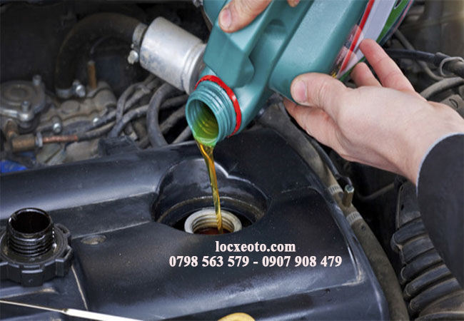 thay dầu theo chu kì để đảm bảo xe được vận hành tốt thay dầu theo chu kì để đảm bảo xe được vận hành tốt