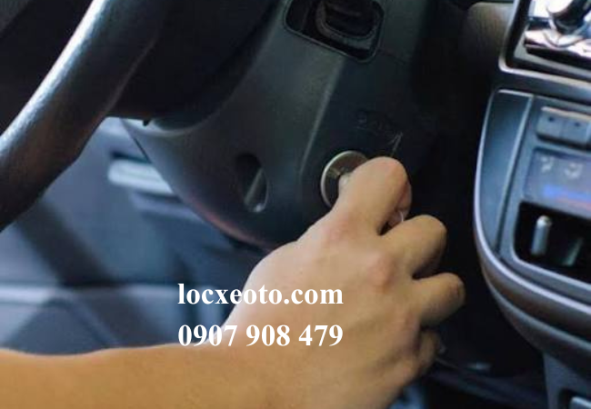 chú ý đến những dấu hiệu như xe khó nổ máy hay tăng tốc chậm để kịp kiểm tra lọc xăng chú ý đến những dấu hiệu như xe khó nổ máy hay tăng tốc chậm để kịp kiểm tra lọc xăng