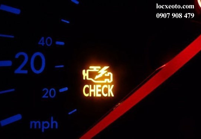 Hệ thống sẽ báo lỗi bằng cách bật đèn Check Engine Hệ thống sẽ báo lỗi bằng cách bật đèn Check Engine