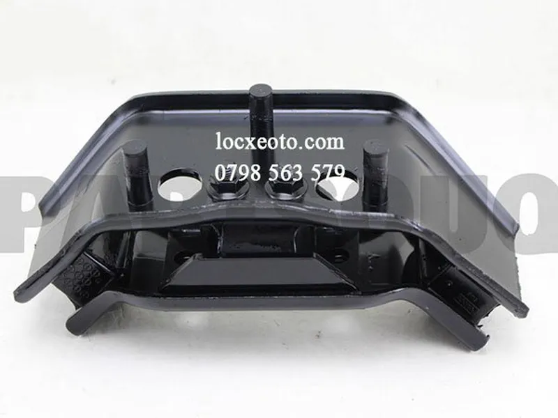 cao su chân máy mazda bt50, everest, ranger chính hãng mã UR6139340A giá tốt