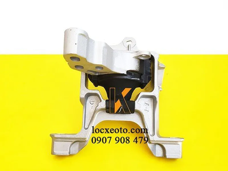 Chân máy trước xe ô tô mazda 2 chính hãng