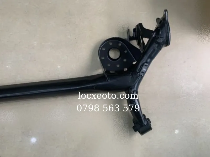 Dầm cầu sau xe Vios