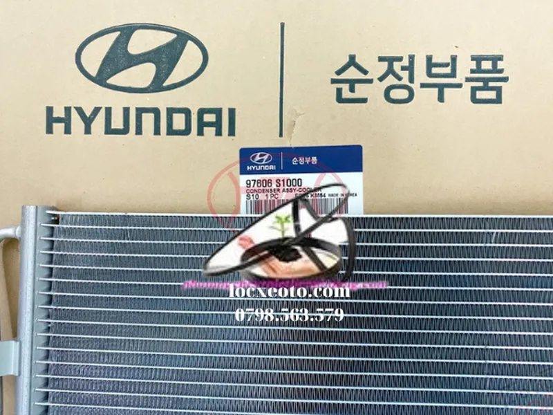 Giàn nóng Hyundai Santafe 2019
