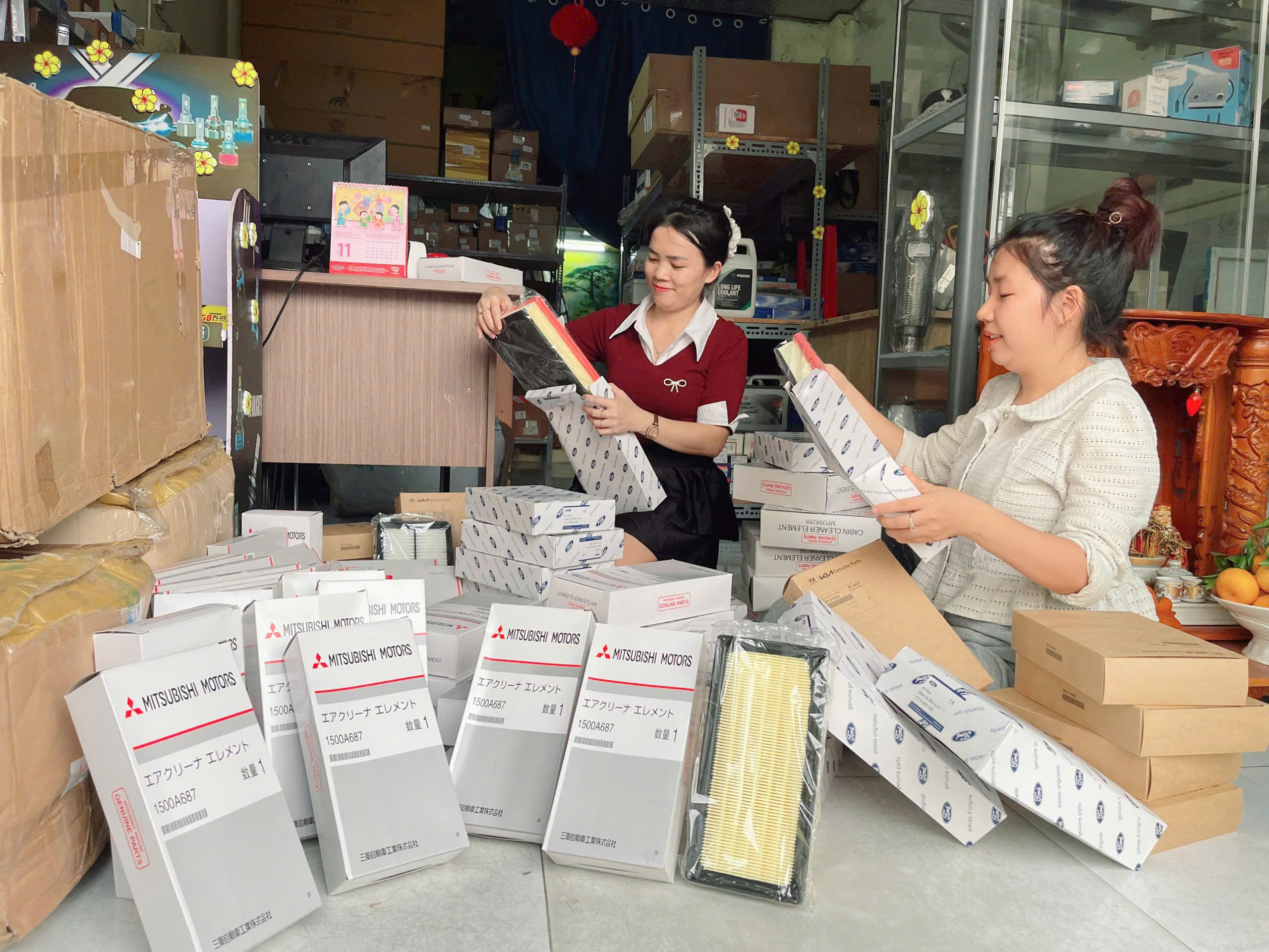 Việc mua sỉ lọc nhớt lọc gió ô tô giúp tiết kiệm thời gian, thuận tiện trong khâu cung cấp hàng hóa Việc mua sỉ lọc nhớt lọc gió ô tô giúp tiết kiệm thời gian, thuận tiện trong khâu cung cấp hàng hóa