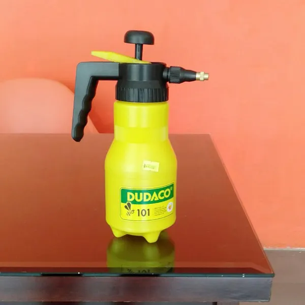 BÌNH TƯỚI DDC 1 LÍT