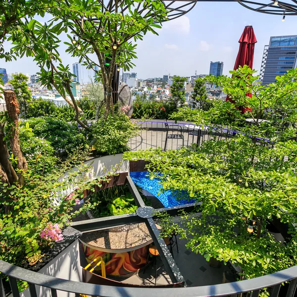 LOVELY STUDIO 40M2 WITH CITY VIEW - FULLY FURNISHED - GYM & POOL