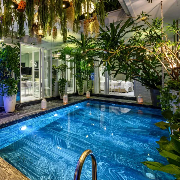 Gorgeous Apartment in Da Kao, D1 | Swimming Pool & Gym 