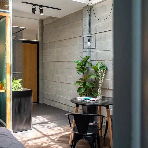 Studio with balcony in Binh Thanh | Peaceful Area | Near the Market 