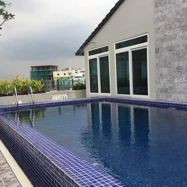 Apartment with balcony in Thao Dien | Swmimming Pool & Gym | 5th Floor