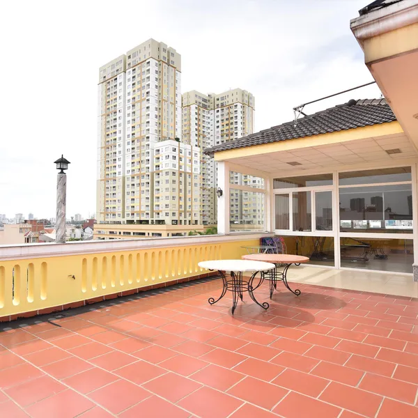 3-Bedroom Serivced Apartment with Balcony in Thao Dien | Brightly & Peaceful | Pool & Gym  