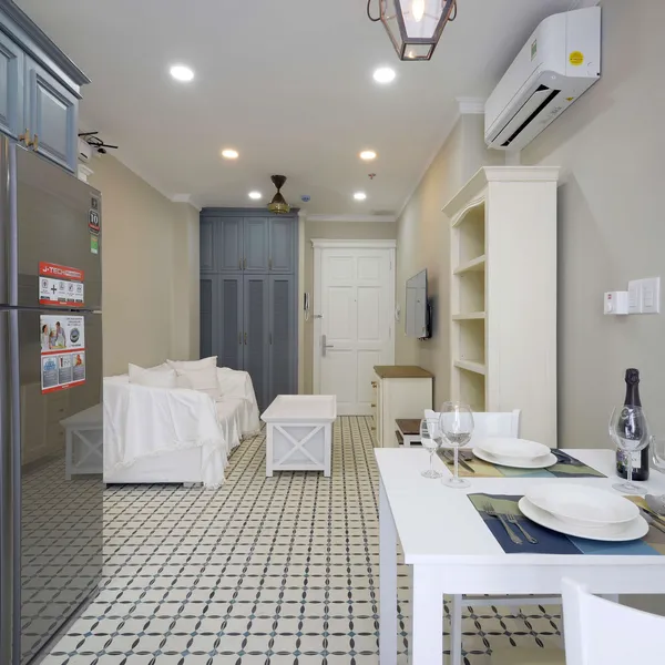 Apartment with balcony in Thao Dien | Swmimming Pool & Gym | 5th Floor