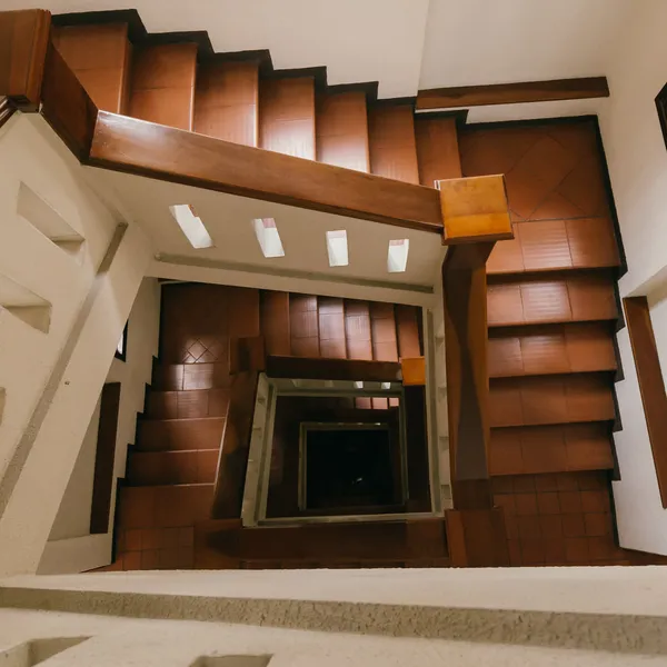 ONE BEDROOM - CACH MANG THANG 8 STREET | 40 M2 | BALCONY 