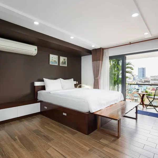 Studio penthouse in District 3 | Gym| Pool |  Full services | Good location in the center 