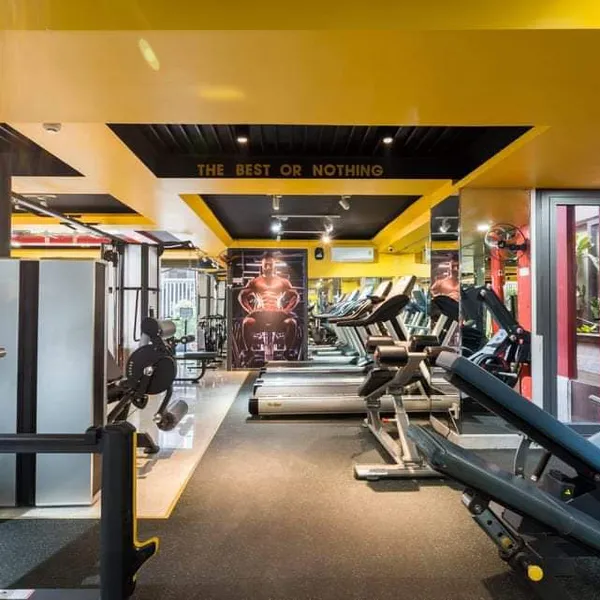 Studio penthouse in District 3 | Gym| Pool |  Full services | Good location in the center 