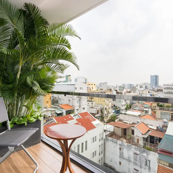 Studio penthouse in District 3 | Gym| Pool |  Full services | Good location in the center 