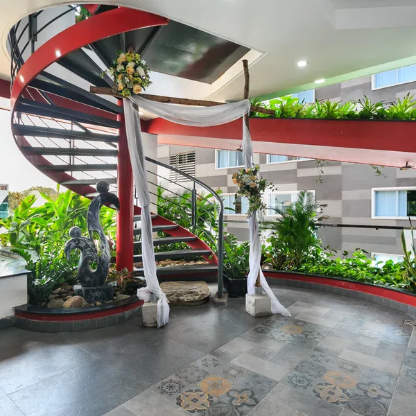 Serviced apartment One-bedroom 60m2 on the high floor | Big window natural bright | Cozy room 
