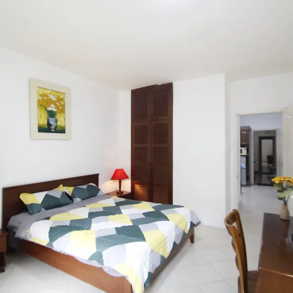 1-Bedroom Apartment in District 3 | Fully Furnished 